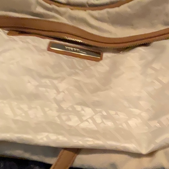 Canvas and leather handbag by FERRE OF ITALY - Picture 2 of 4